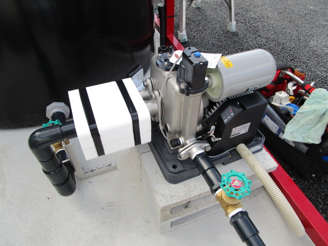 カー用品店様│愛知県 地下水を活用したセルフ洗車向け純水用水処理設備 導入事例_画像02