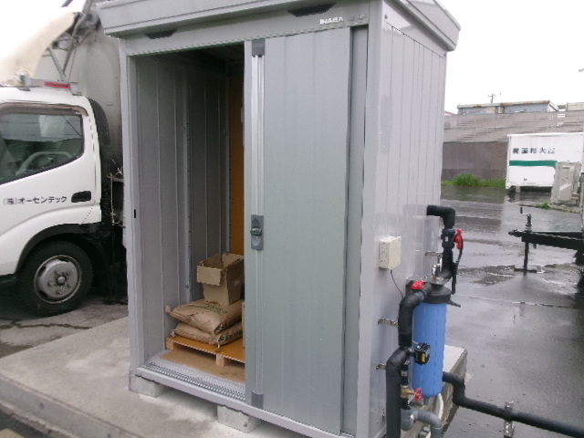 水道未通エリアでの井戸水活用。鉄分除去で配管の詰まり・設備リスクを解消｜愛知県 運送業者様_画像01